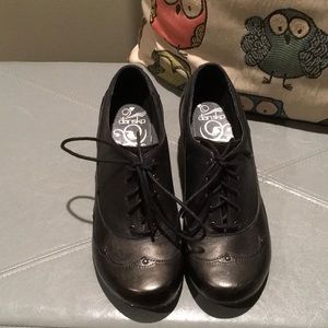 Dansko Nell graphite leather scalloped heels